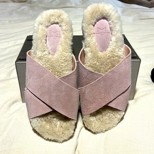 Marc Fisher slippers/sandals